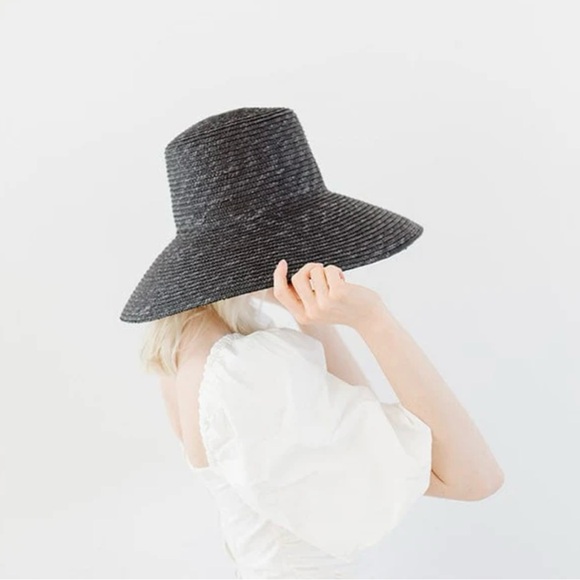 GIGI PIP Straw Boater Hat - Picture 2 of 8